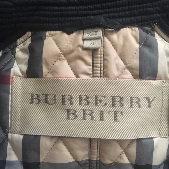 SOLD -Burberry Brit Finsbridge Quilted Short Coat - Picture 4 of 7